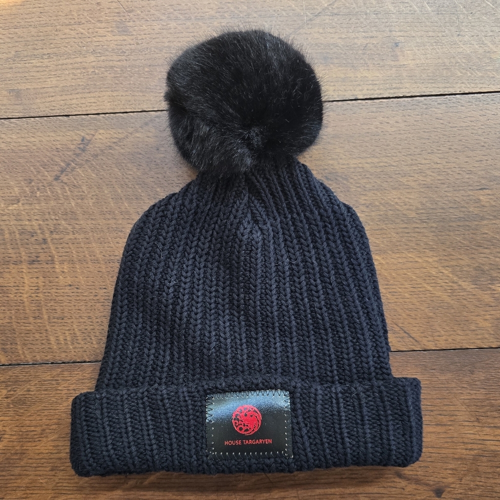 Game of Thrones - House Of The Dragon - House Targaryen Knit Beanie w/Pom Pom
